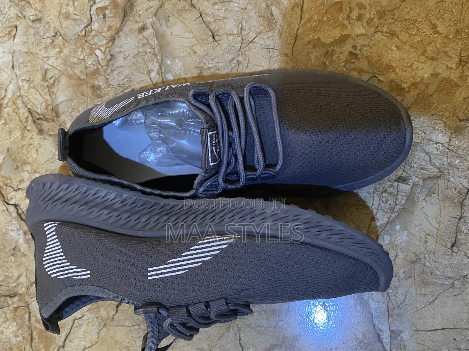 Classic Sneaker