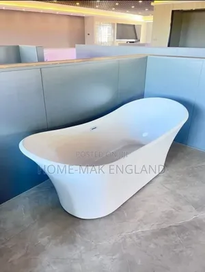 Free Standing Bathtub