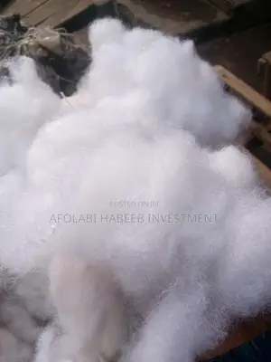 Poly Fill Fiber for Cloud Ceiling and Pillows Per Kilo