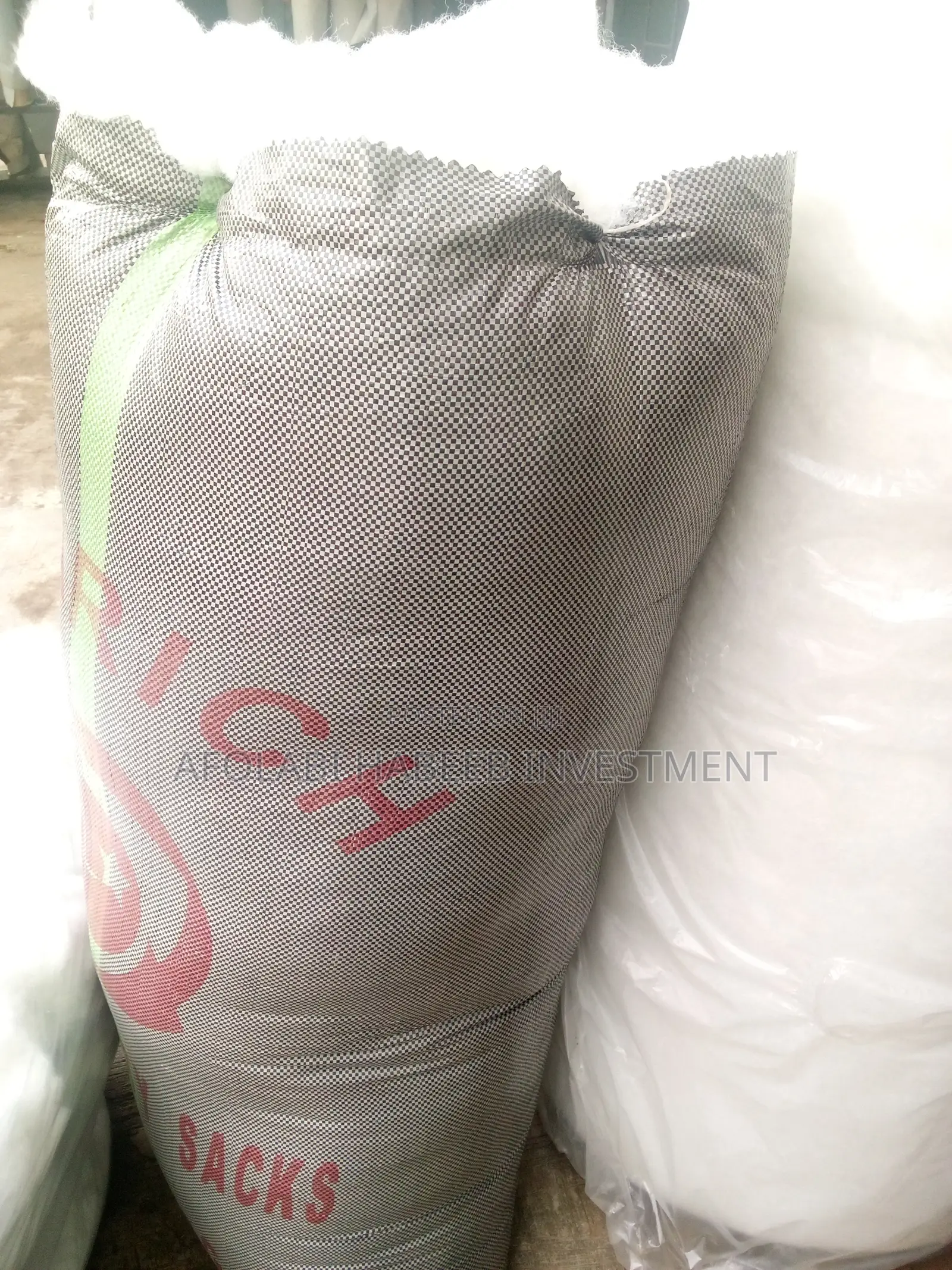 Poly Fill Fiber for Cloud Ceiling and Pillows Per Kilo
