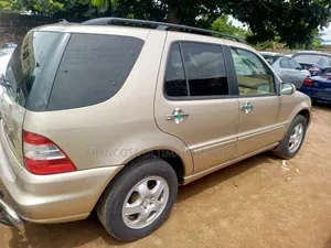 Mercedes-Benz M Class 2005 Gold
