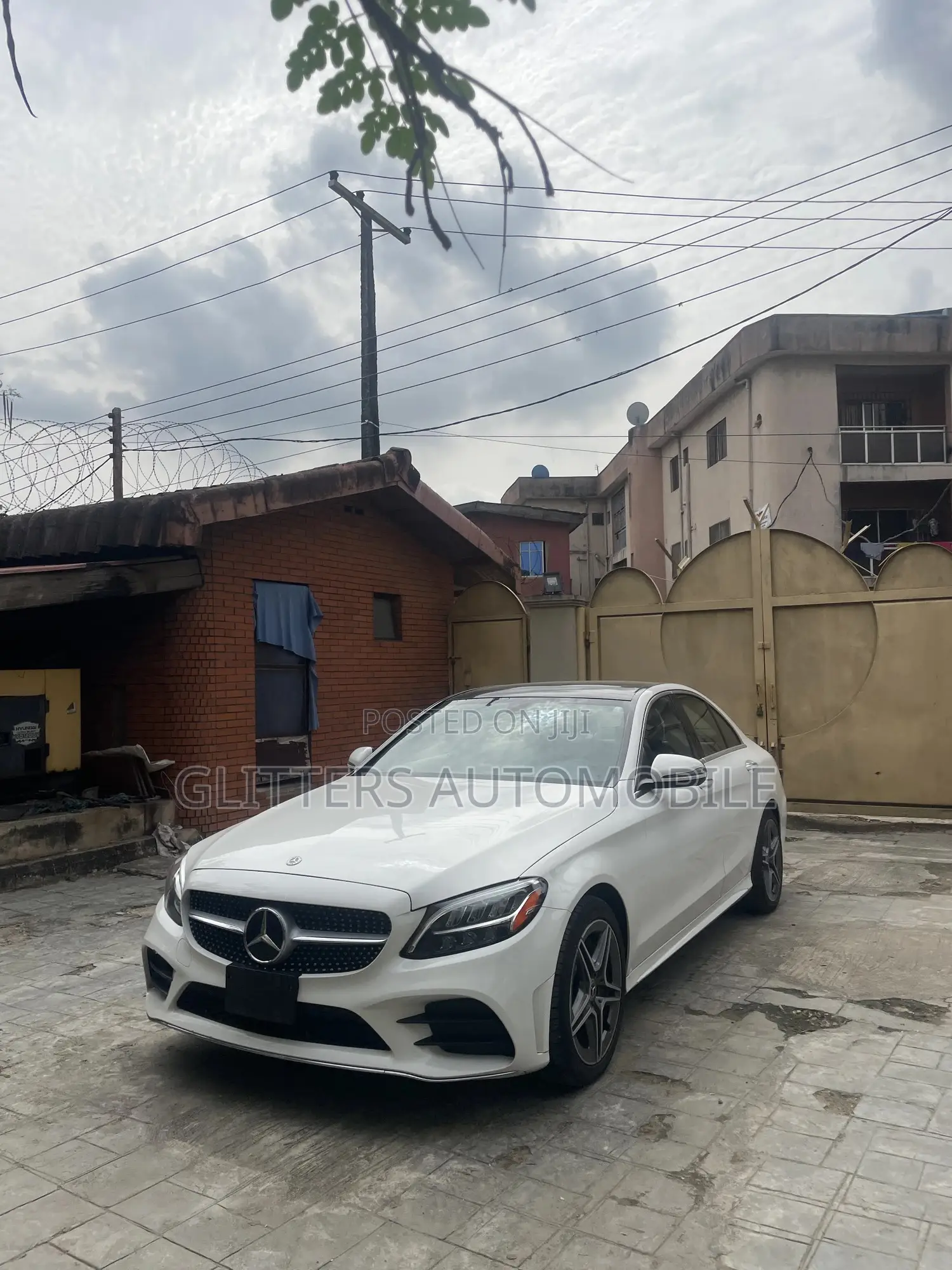 Mercedes-Benz C300 2020 White