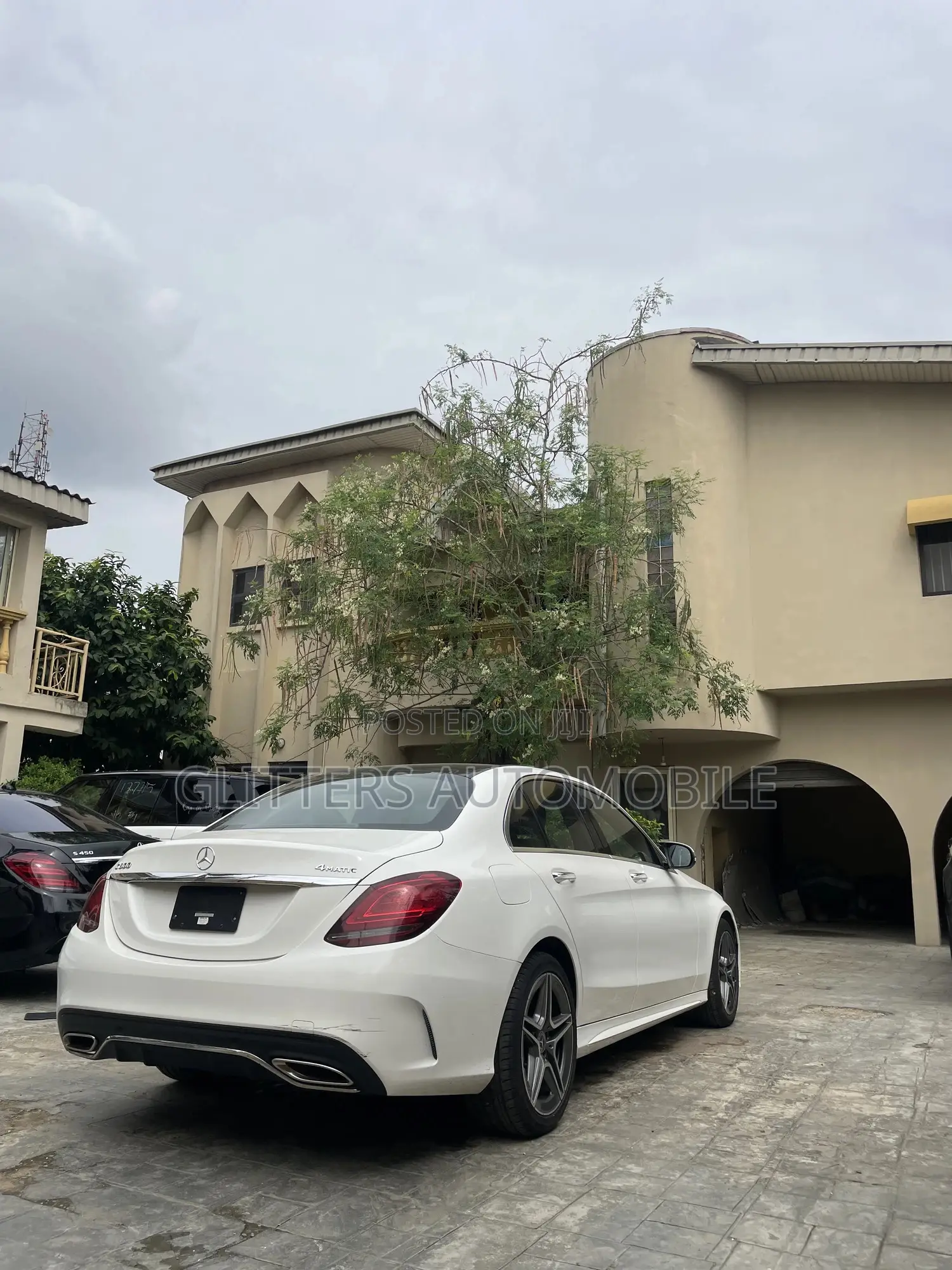 Mercedes-Benz C300 2020 White