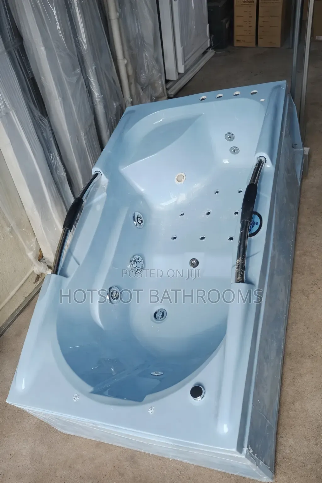 Coloured Single Jacuzzi
