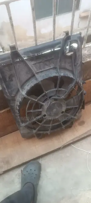 Hyundai Elantra 2008-2009 Fan Only