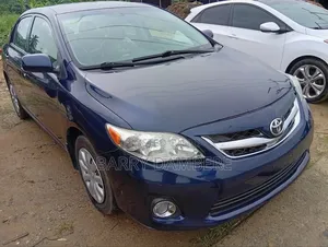 Toyota Corolla 2013 Blue