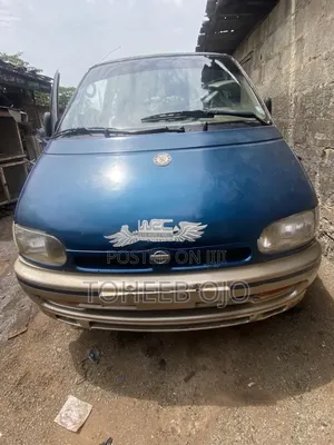 Nissan Serena 1996 Blue