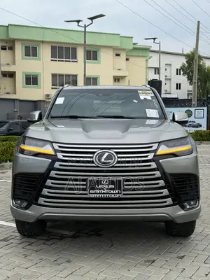 Lexus LX 2022 Gray