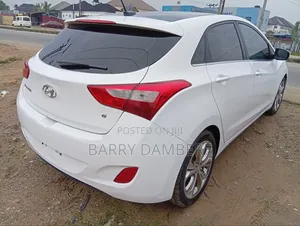 Hyundai Elantra 2015 White