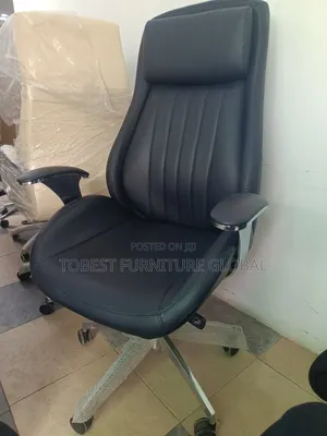 Black Full Padded Executive Office Chair
