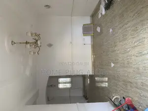 2bdrm Block of Flats in Royal Estate, Dawaki for rent