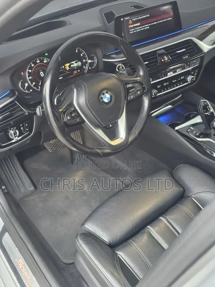 BMW 530i 2019 Silver