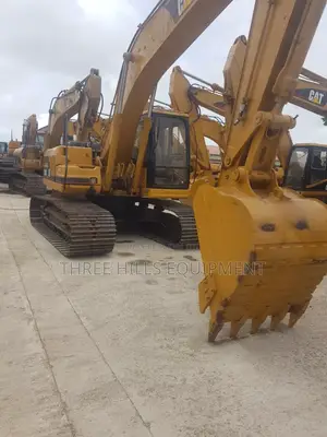 320 B Excavator