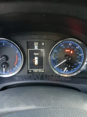 Toyota Corolla SE 4dr Sedan (1.8L 4cyl CVT) 2017 Blue