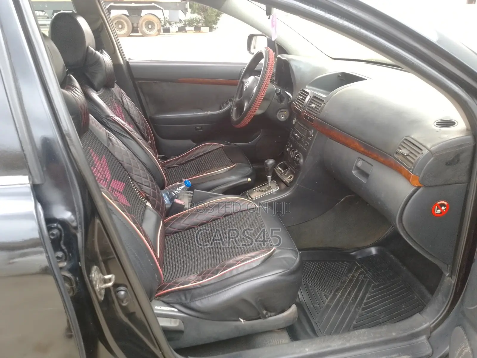 Toyota Avensis 2005 Black