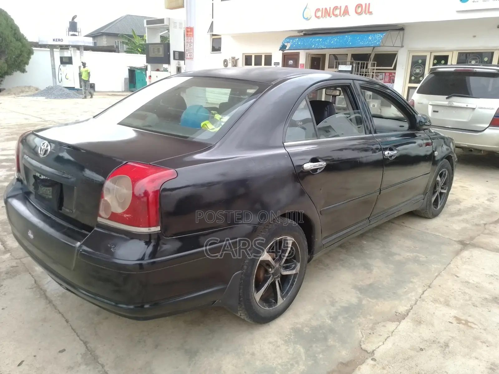 Toyota Avensis 2005 Black