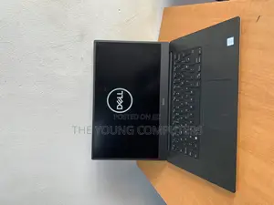 Laptop Dell XPS 15 (9560) 8GB Intel Core i7 SSD 256GB