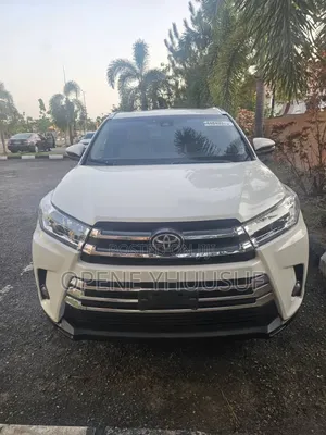 Toyota Highlander Limited 4x4 V6 (3.5L 6cyl 8A) 2017 White