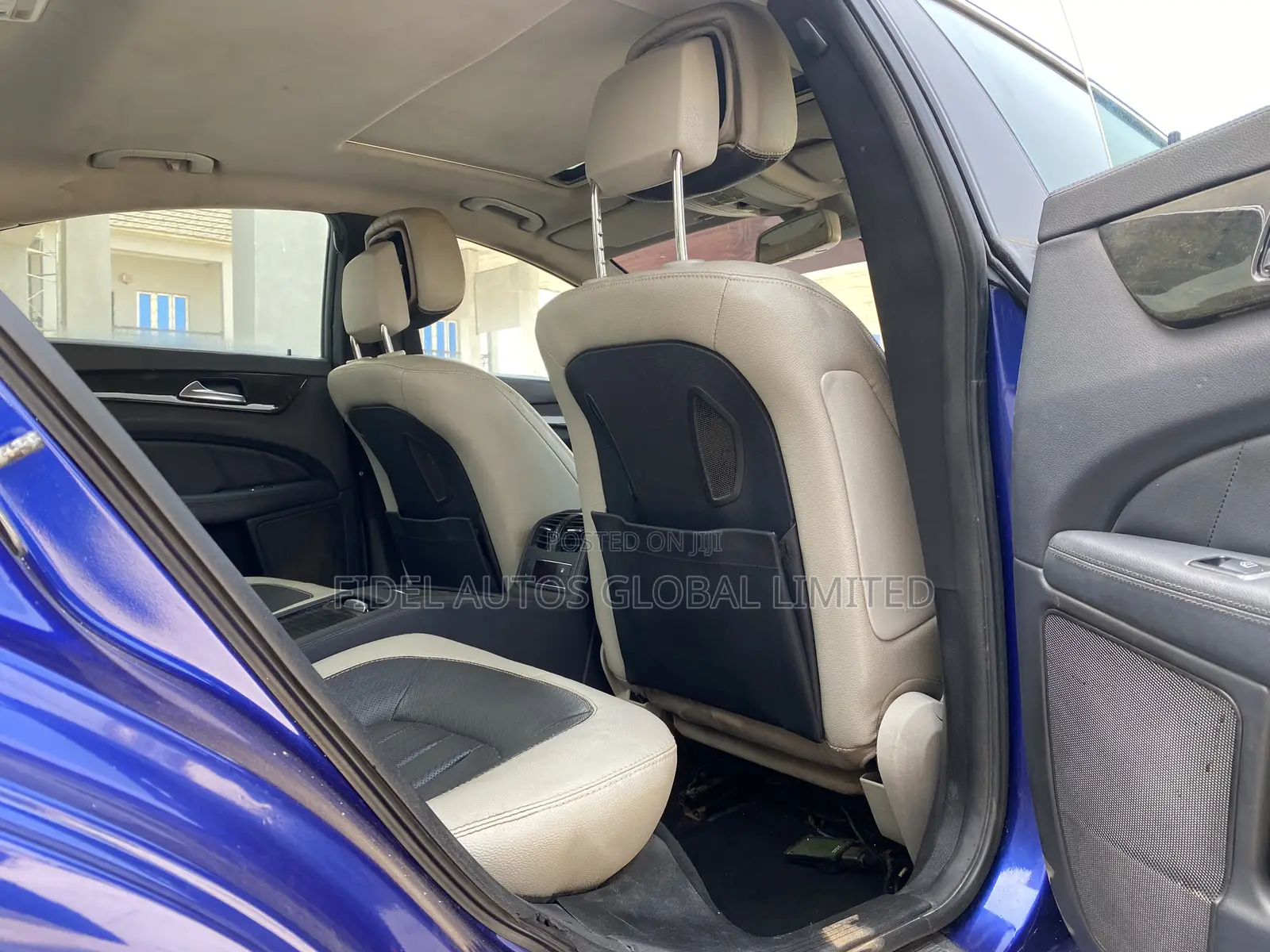 Mercedes-Benz CLS 350 2012 Blue
