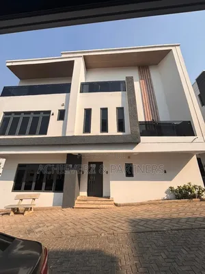 5bdrm Duplex in Guzape District for rent