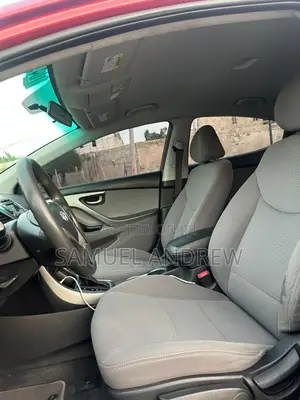 Hyundai Elantra SE 4dr Sedan (1.8L 4cyl 6M) 2015 Maroon