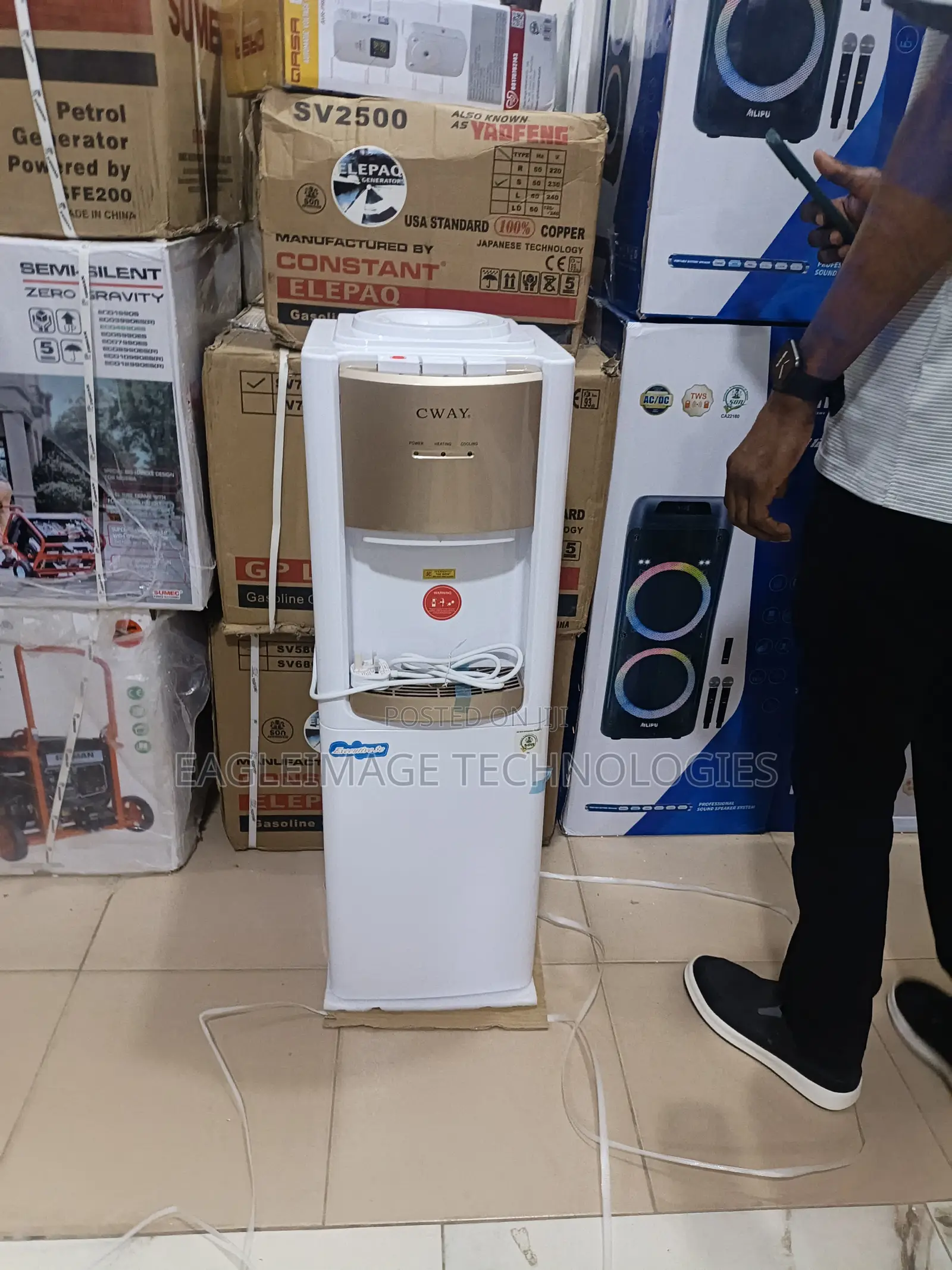Cway Standing Dispenser – Efficient Water Supply