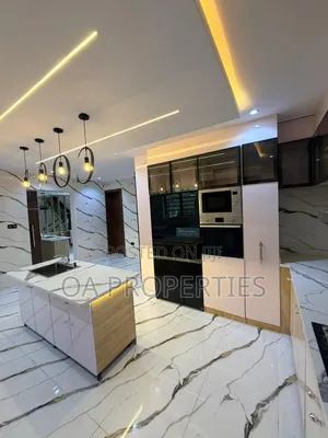 5bdrm Duplex in Lere Adigun Gra for sale