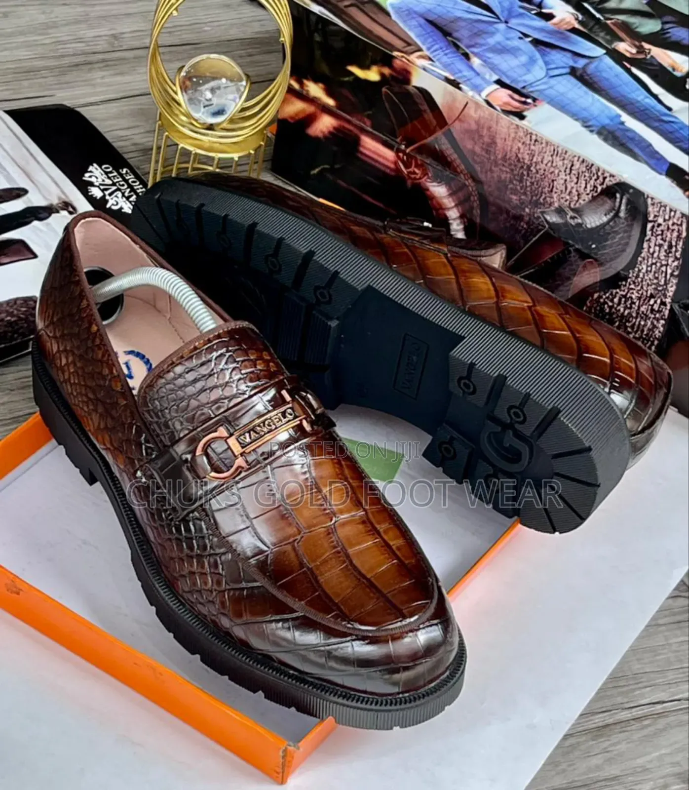 Command Attention With Vengelo — Sharp Style, Smooth Comfort