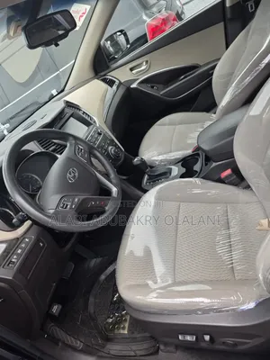 Hyundai Santa Fe 2018 Blue