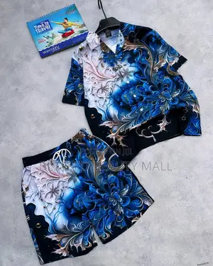 Luxury Vintage Up and Down