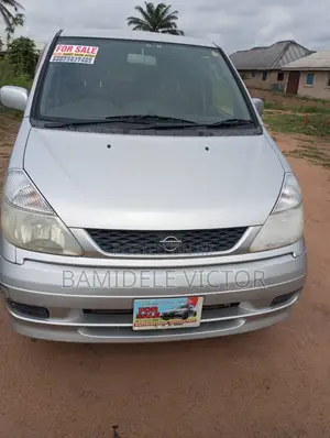 Nissan Serena 2012 Grey