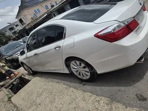 Honda Accord 2015 White