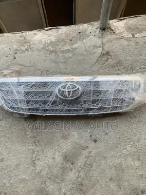 Genuine Chrome Front Grille for Toyota Fortuner / Hilux (2012–2014)