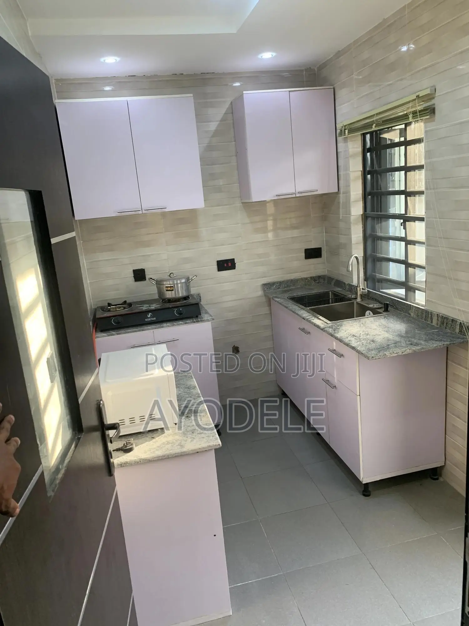 Service Appartment