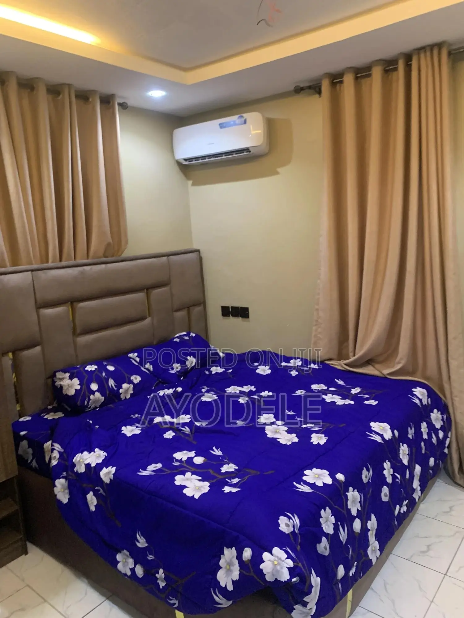 Service Appartment