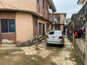 Furnished 3bdrm Block of Flats in Cement for sale