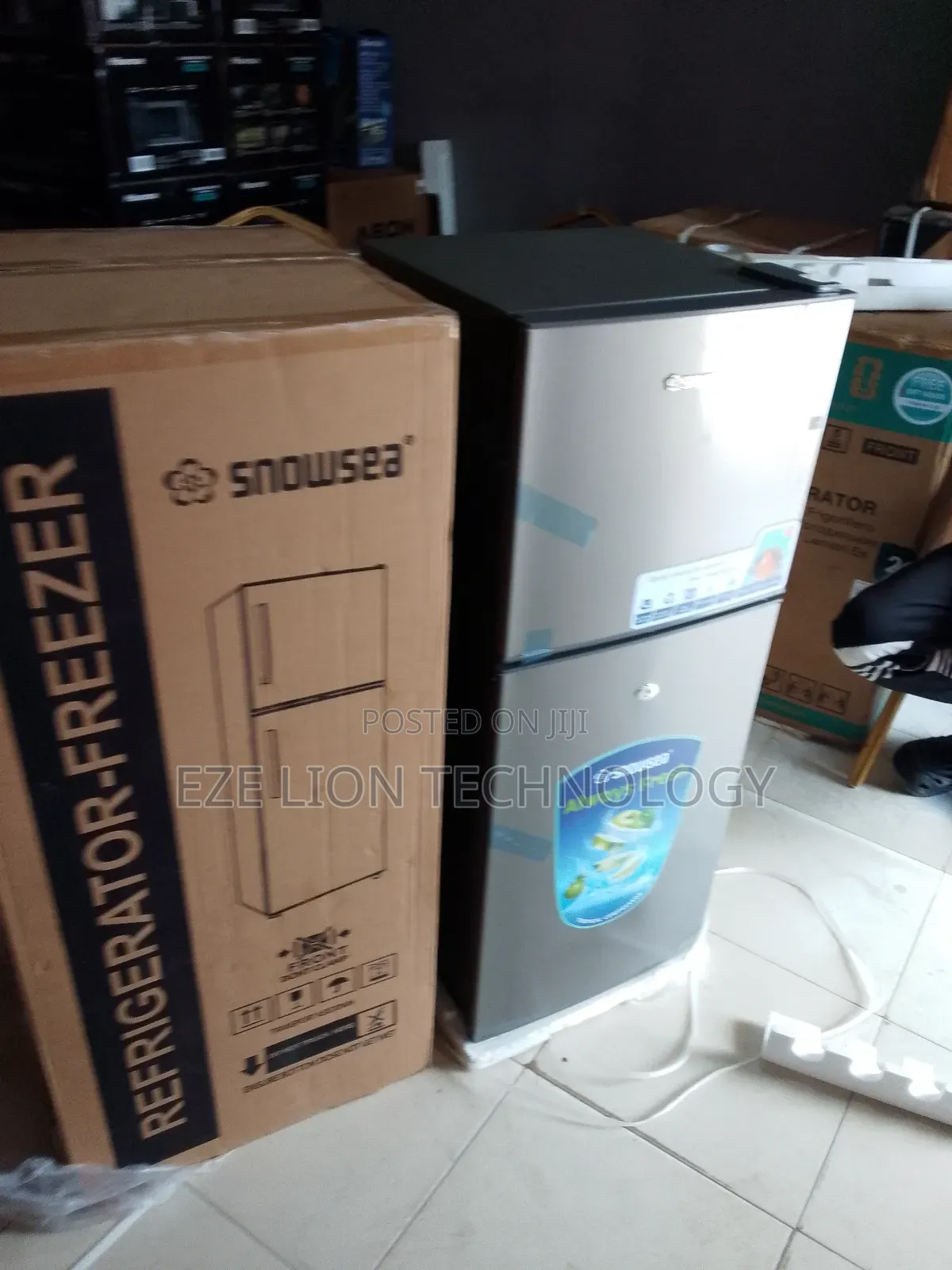 Compact Snowsea 120l Refrigerator (Bd-166)