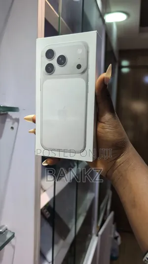 New Apple iPhone 17 Pro 256 GB White