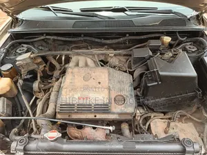 Toyota Highlander 2004 Silver