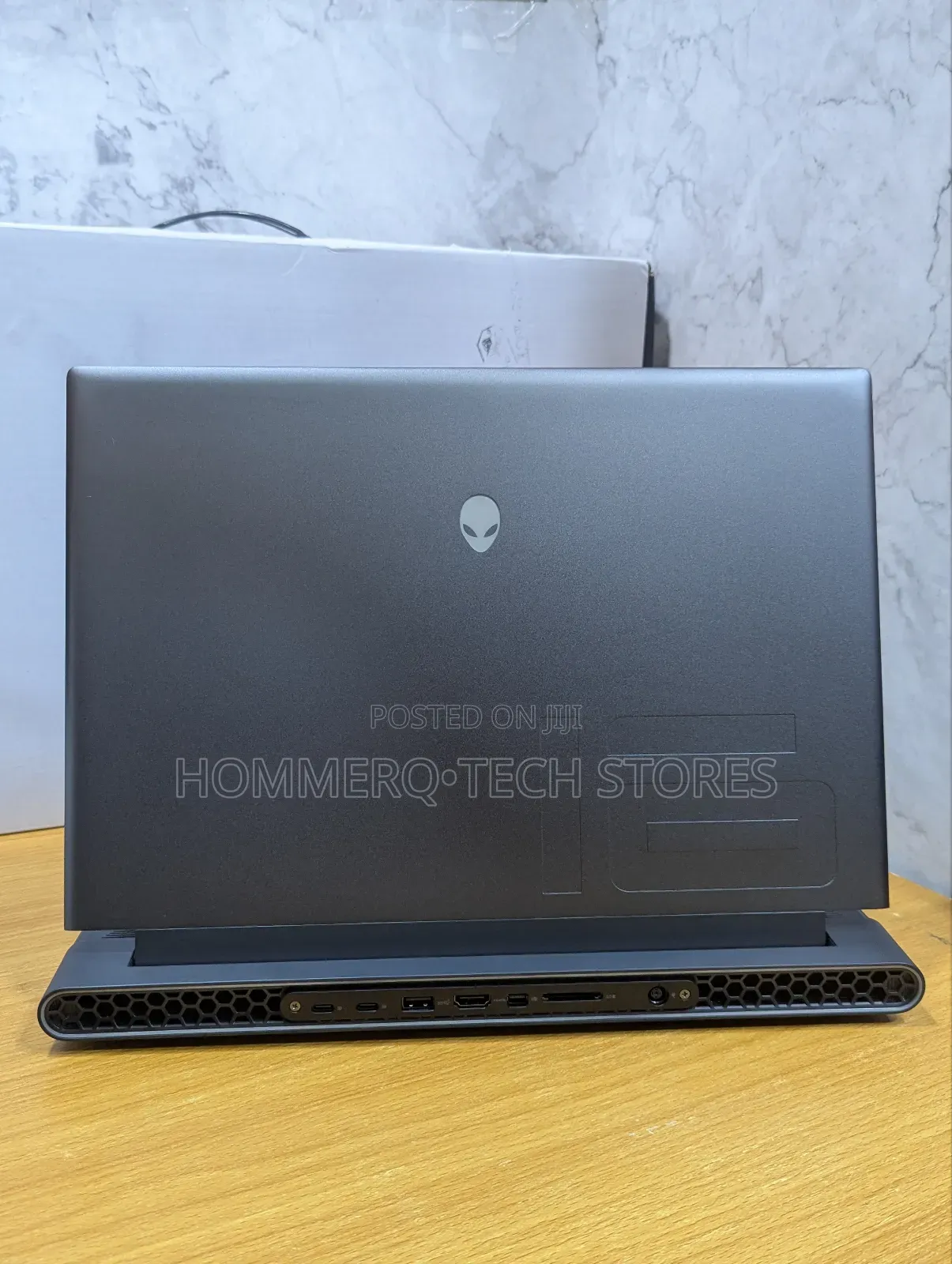 Laptop Alienware M16 R1 32GB AMD Ryzen 9 SSD 1T