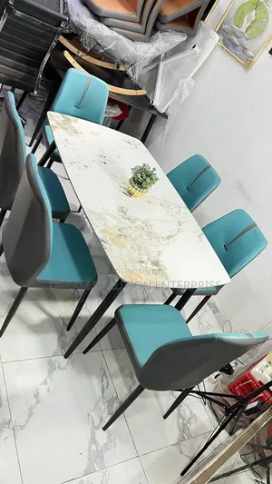 Imported Beautiful Six Seater Dinning Table