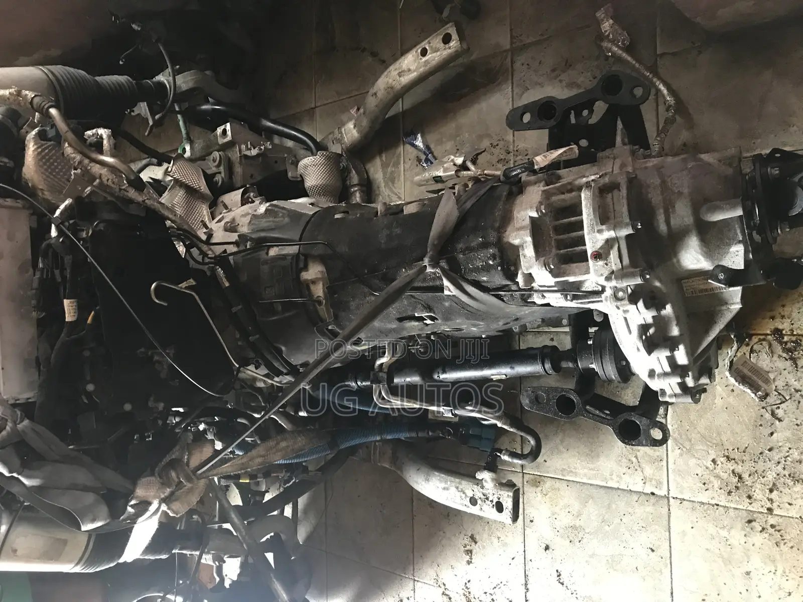 Complete Engine and Gearbox Range Rover 2023 (Straight 6 Engine)