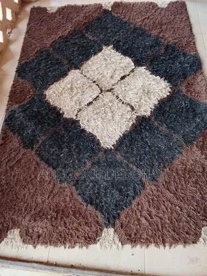 Centre Table Rug