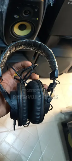 Uk Used M_audio Headset