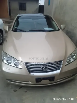Lexus ES 350 2009 Gold