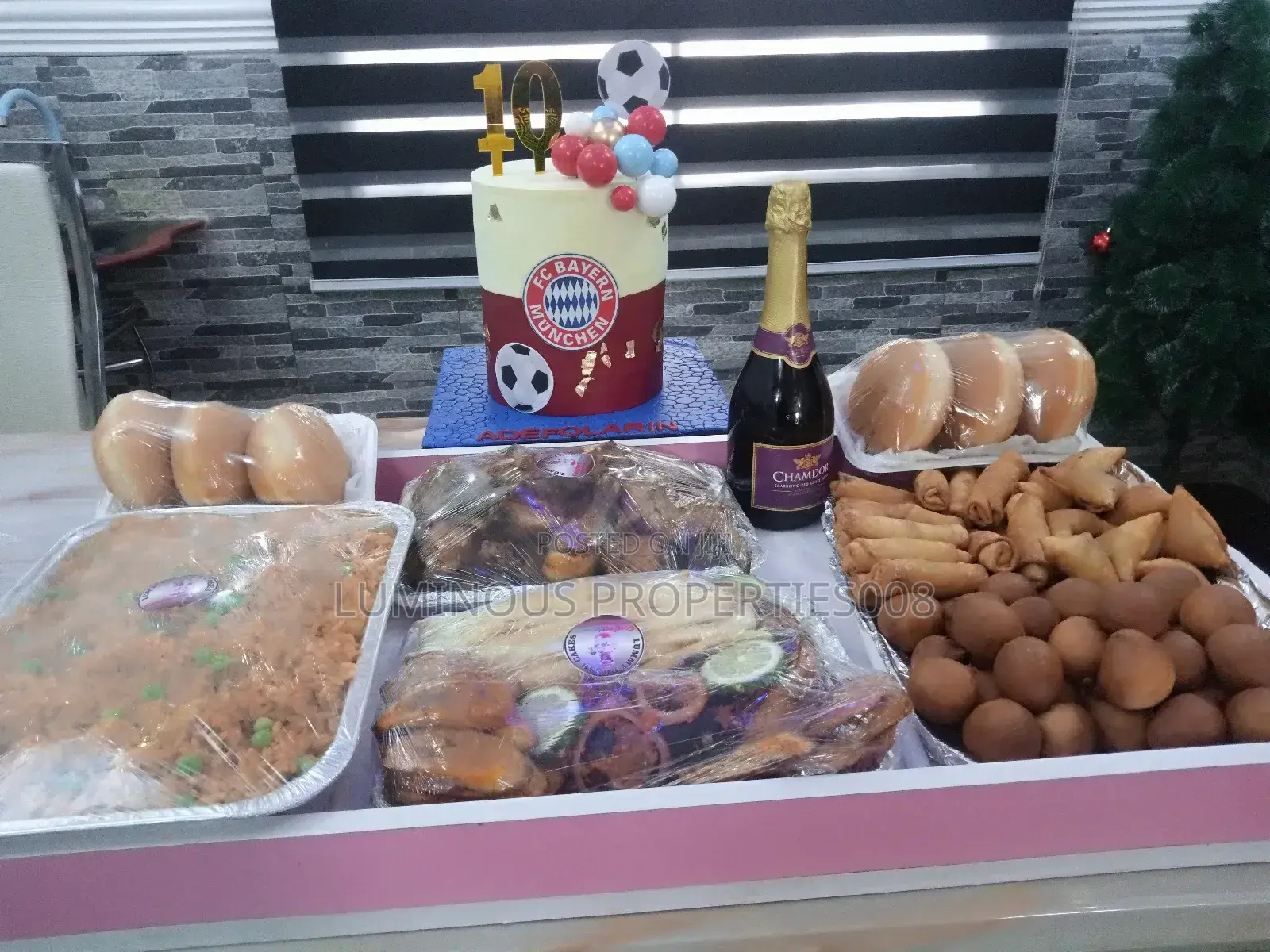 Cakes of All Sizes for Events