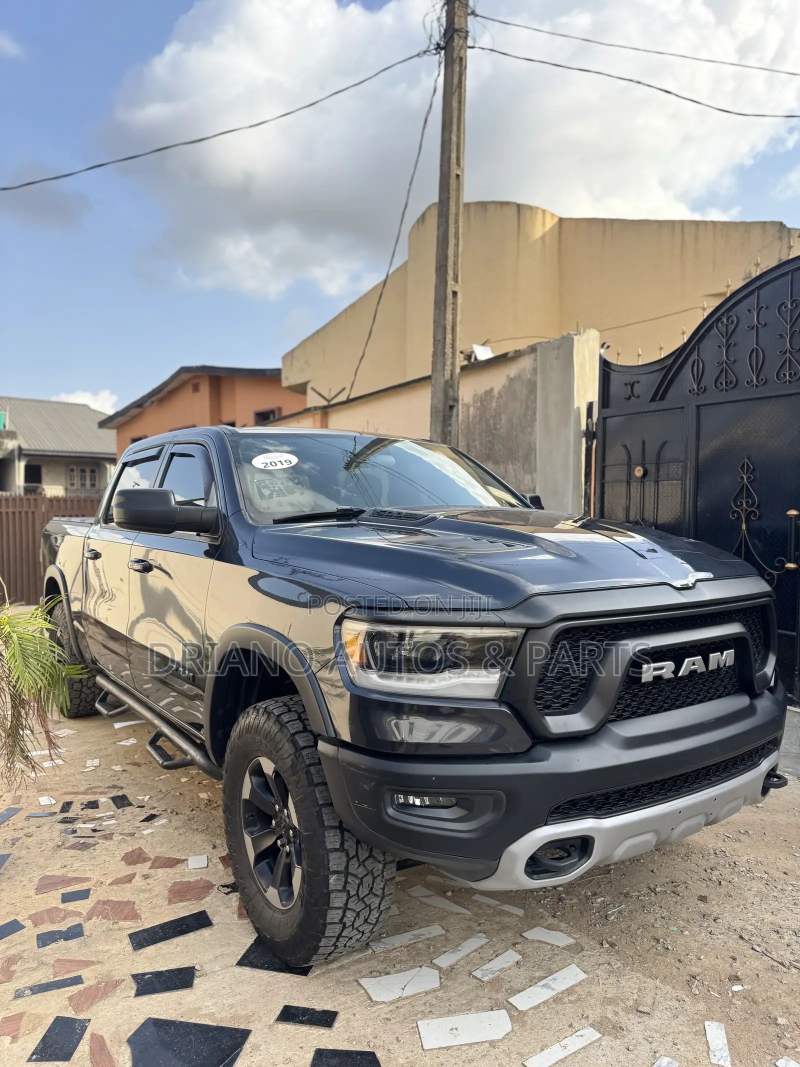 Dodge RAM 1500 5.7 Petrol AWD 2019