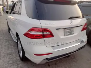 Mercedes-Benz M Class ML400 4MATIC 4dr SUV AWD (3.0L 6cyl Turbo 7A)