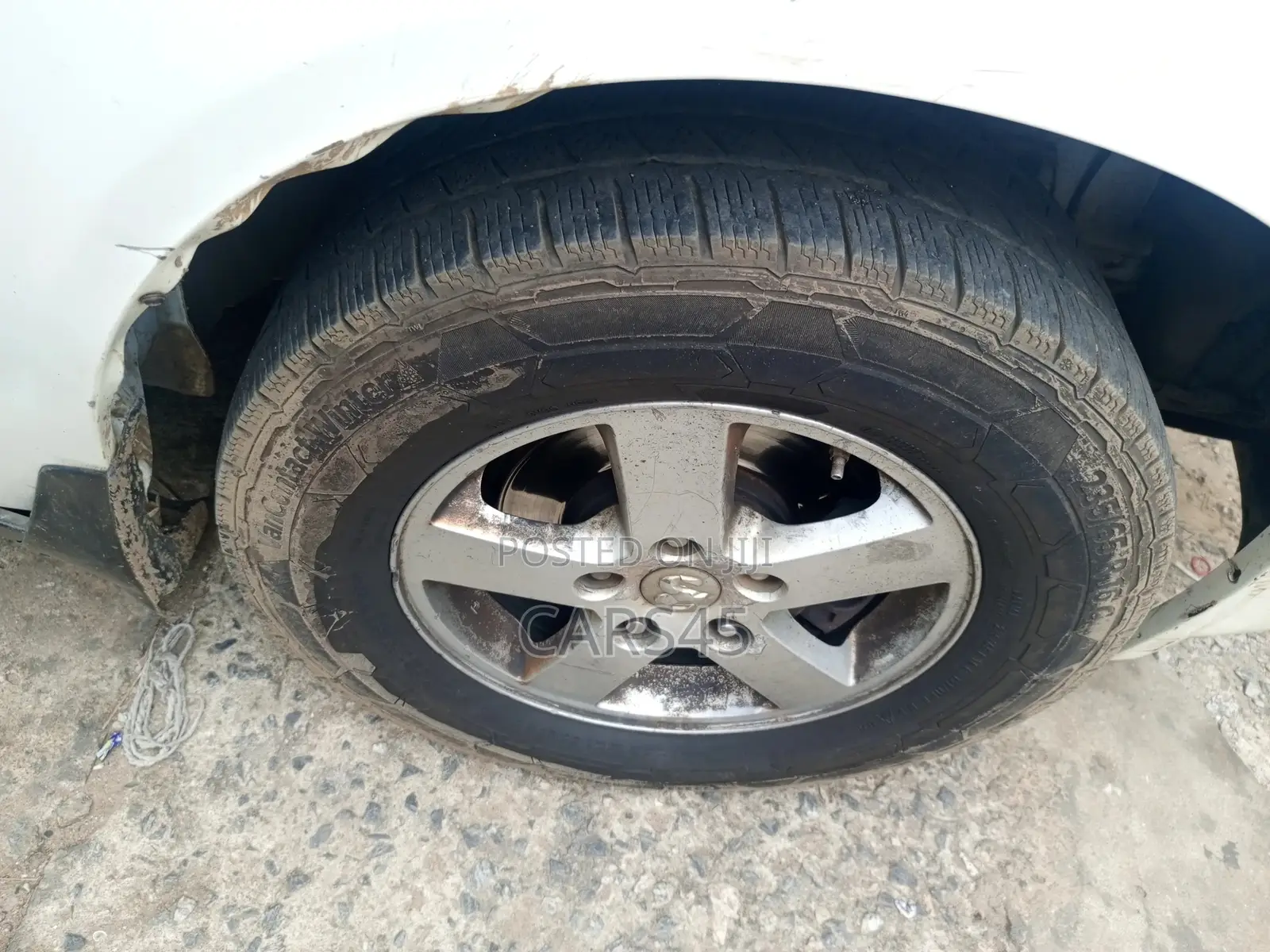 Dodge Caravan 2010 White