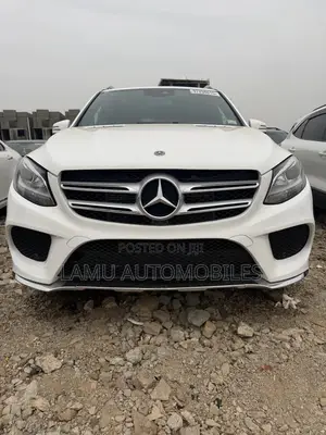 Mercedes-Benz GLE-Class 2018 White